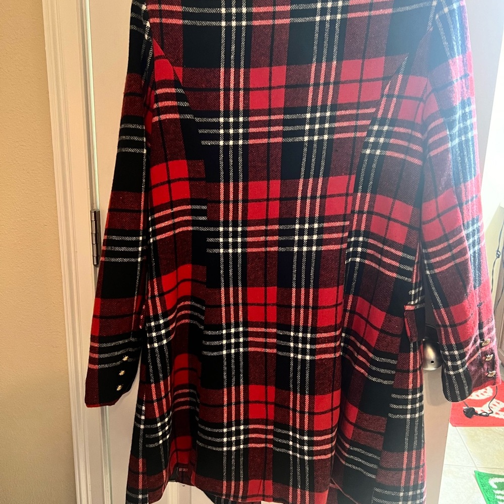 Blazer - Picture 5 of 5